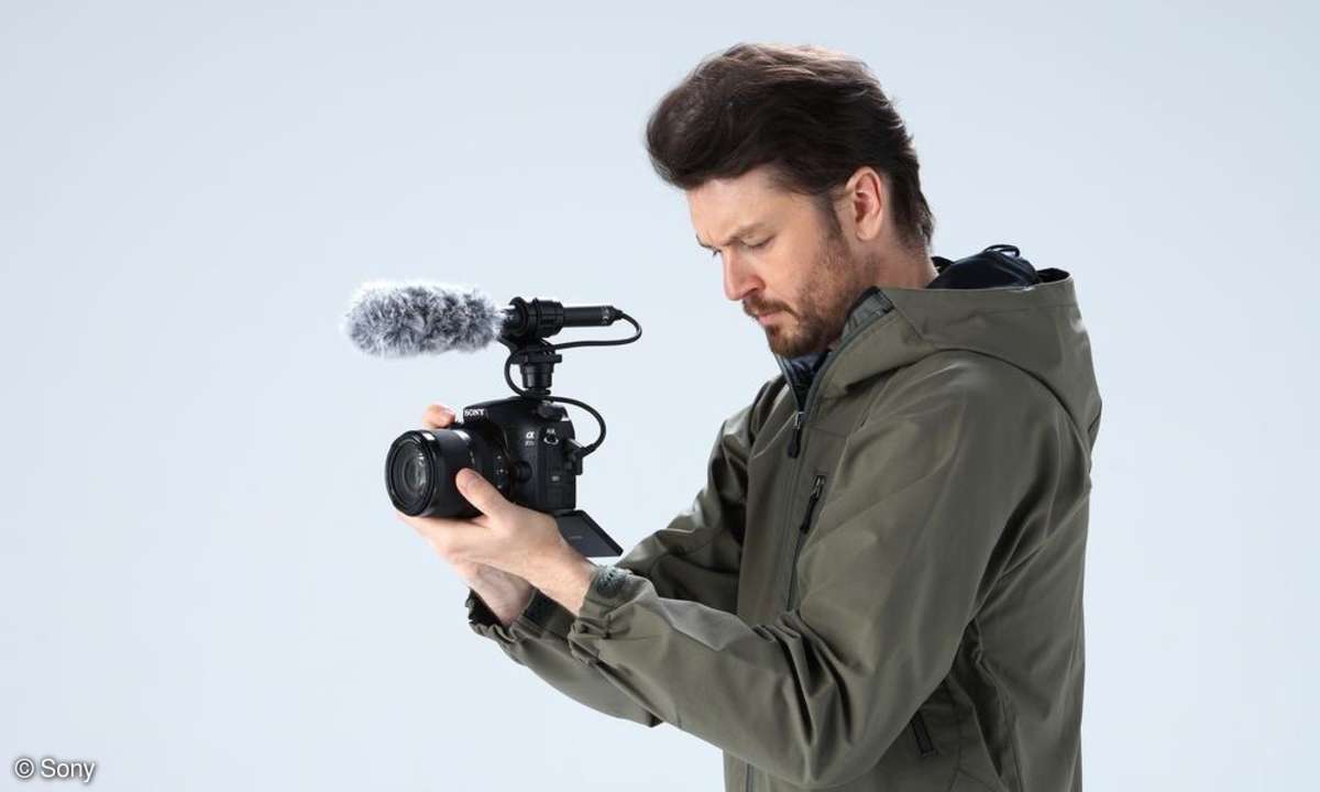 Sony Alpha A77 II