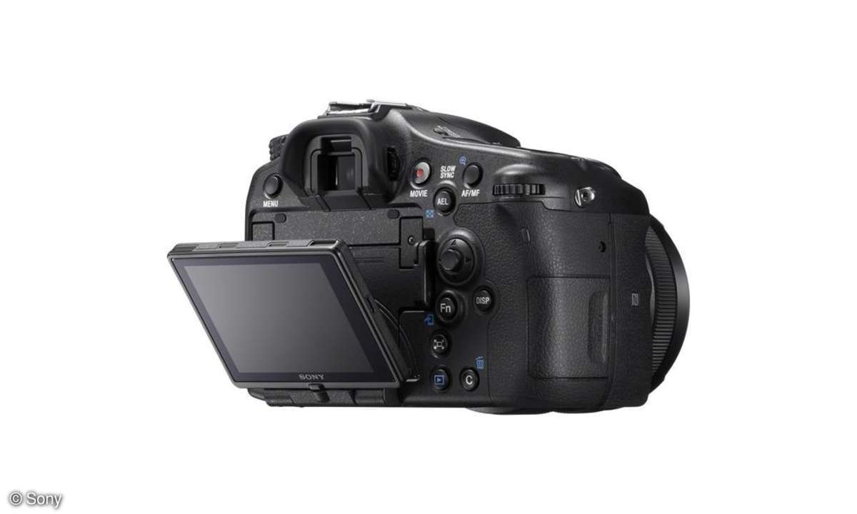Sony Alpha A77 II