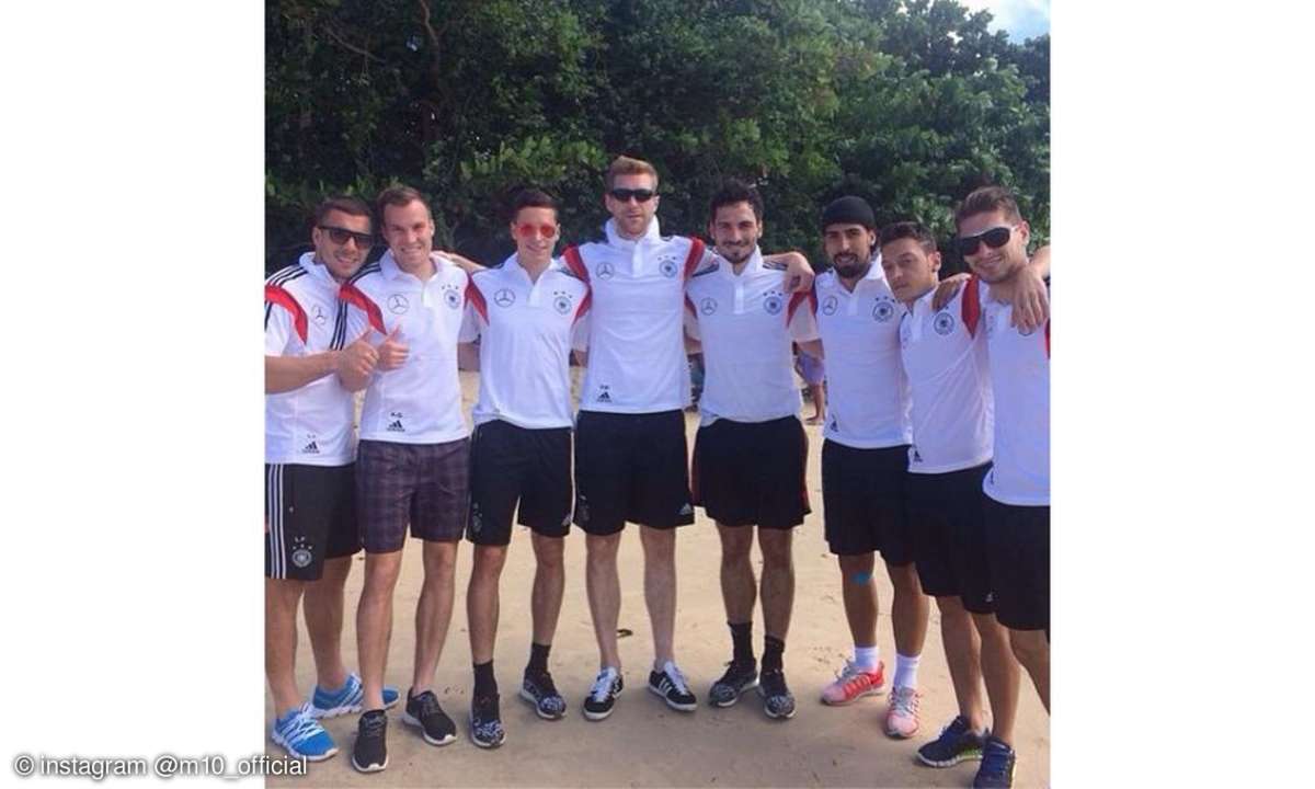 Bilder wie diese zeigen, was für eine tolle Einheit unser Team ist - und uns hoffentlich unseren vierten WM-Titel beschert!