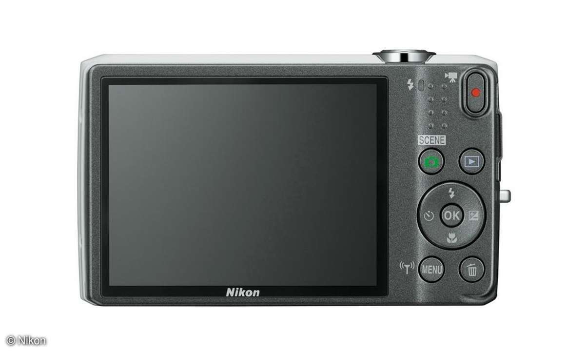 Nikon Coolpix S6800