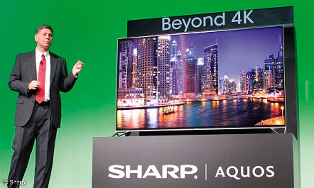 8K TV Sharp