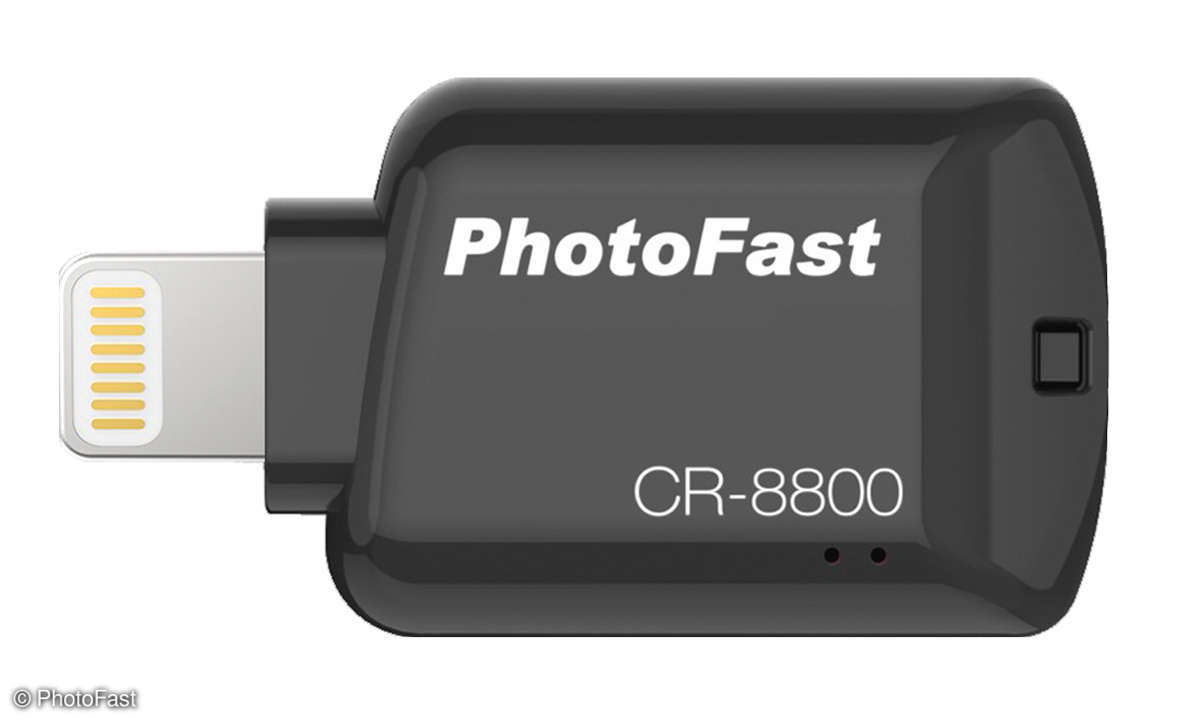 PhotoFast CR-8800