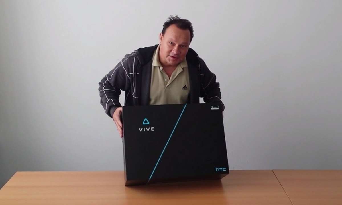 HTC Vive - Unboxing-Video