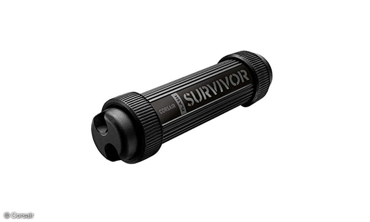 Corsair CMFSS3B-32GB Flash Survivor Stealth v2