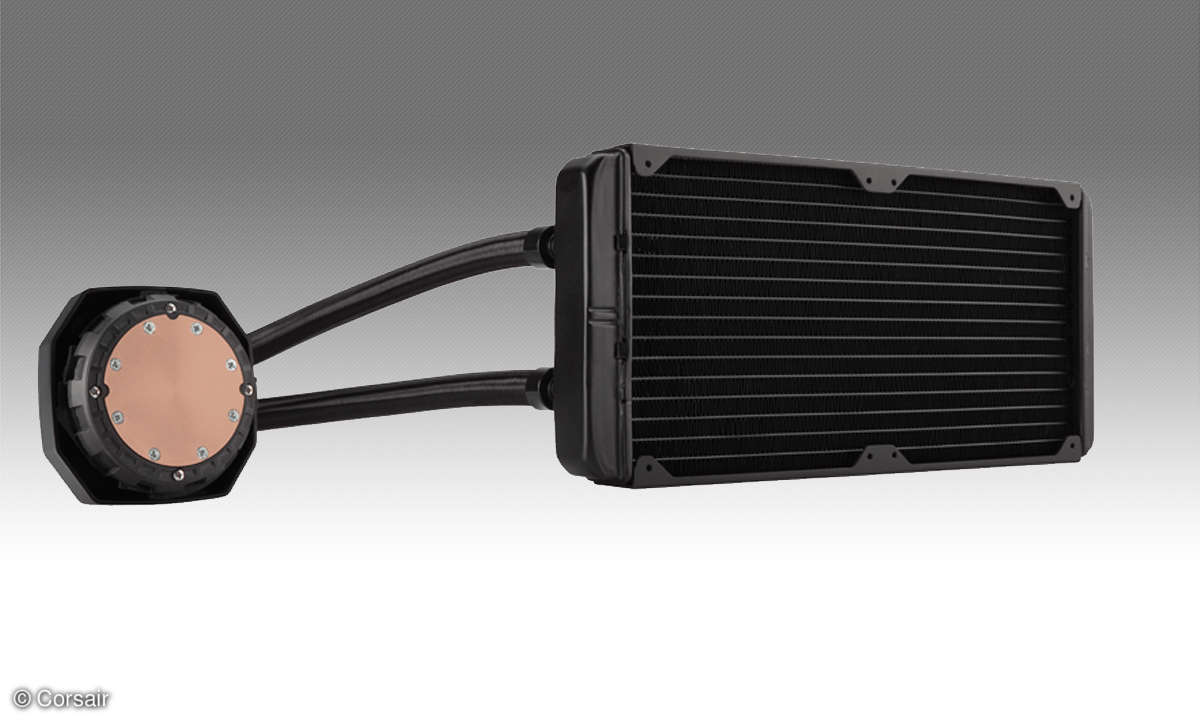 Corsair H115i: Rückseite der Pumpe