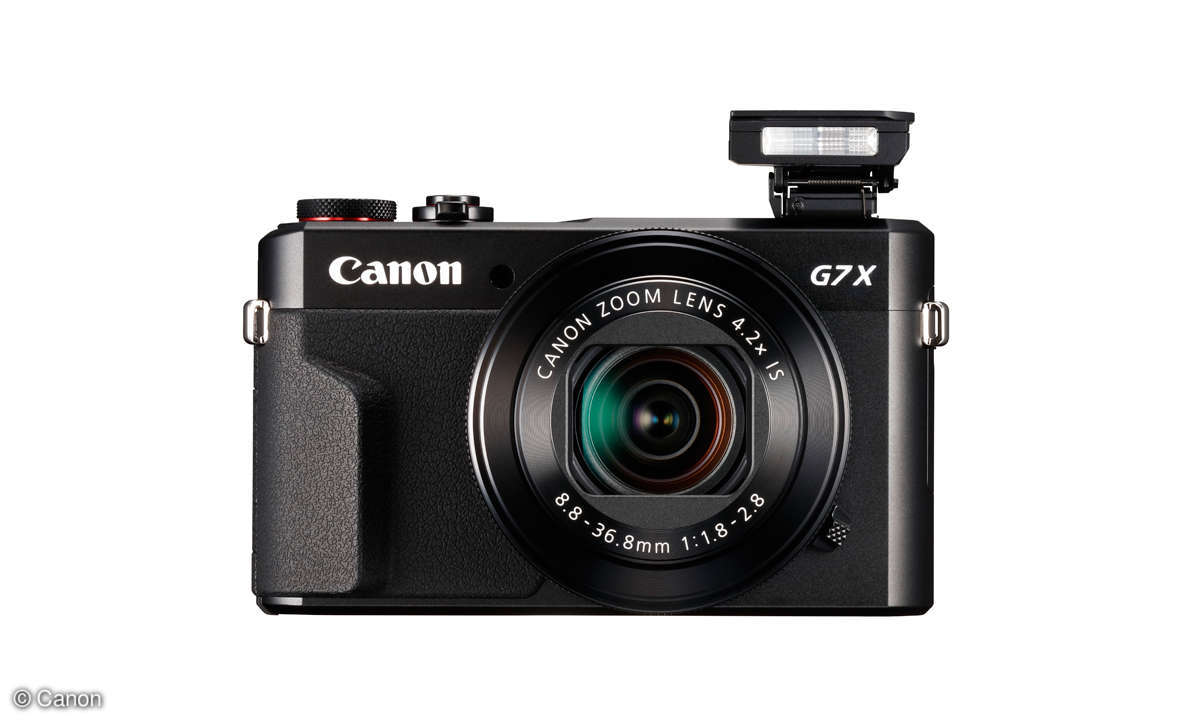 Canon PowerShot G7 X Mark II Flash