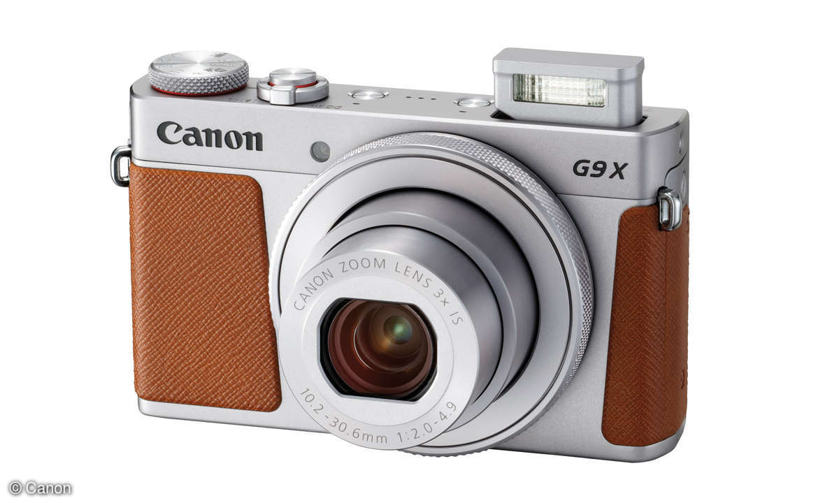 Canon Powershot G9 X Mark II silver flash up