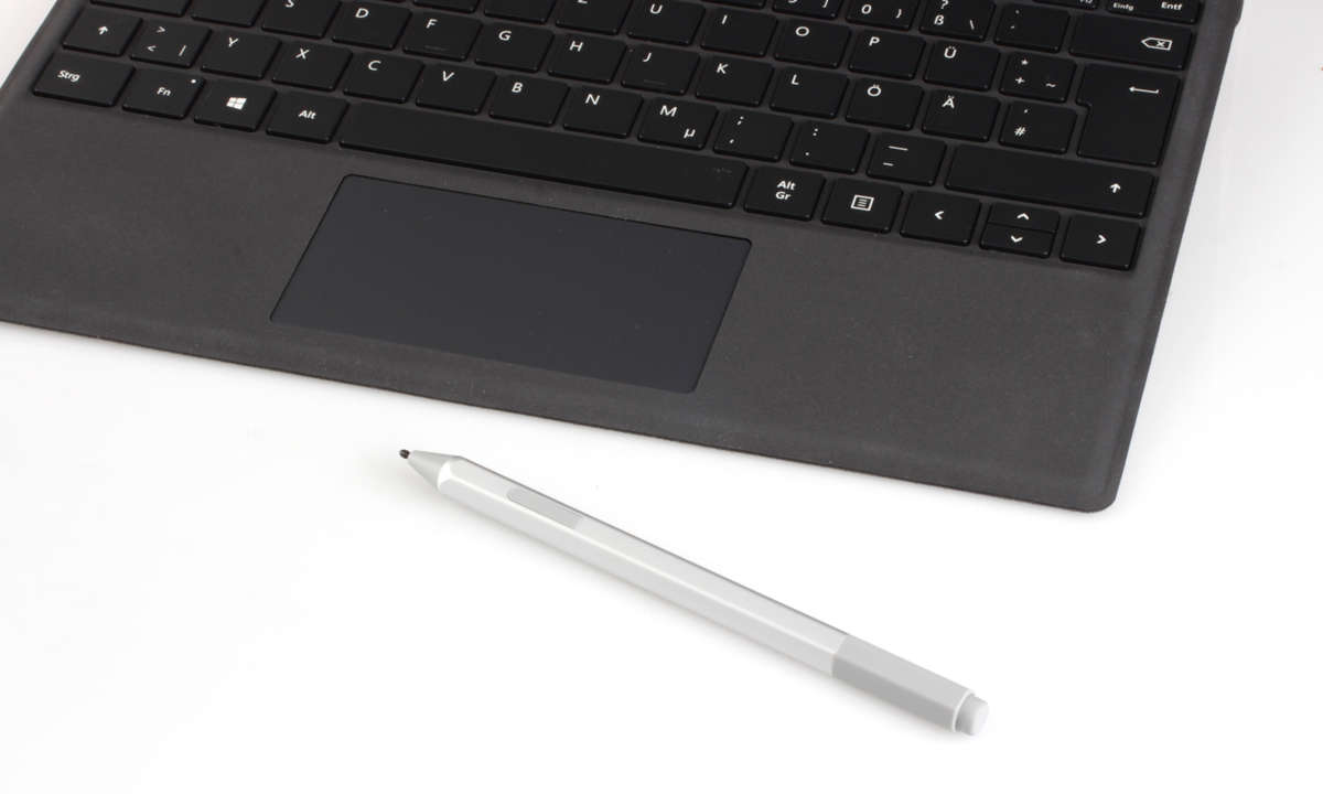 Microsoft Surface Pro (2017)