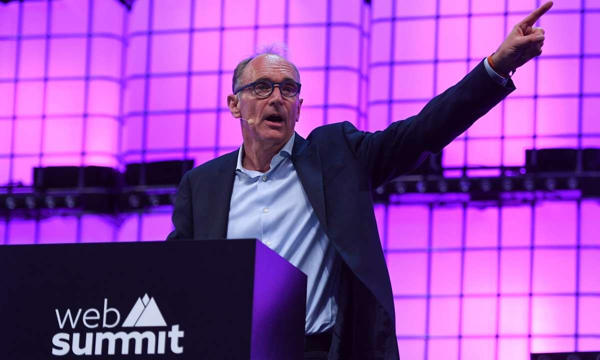 Web-Erfinder Tim Berners-Lee ruft zu einem neuen Vertrag für das Web auf.