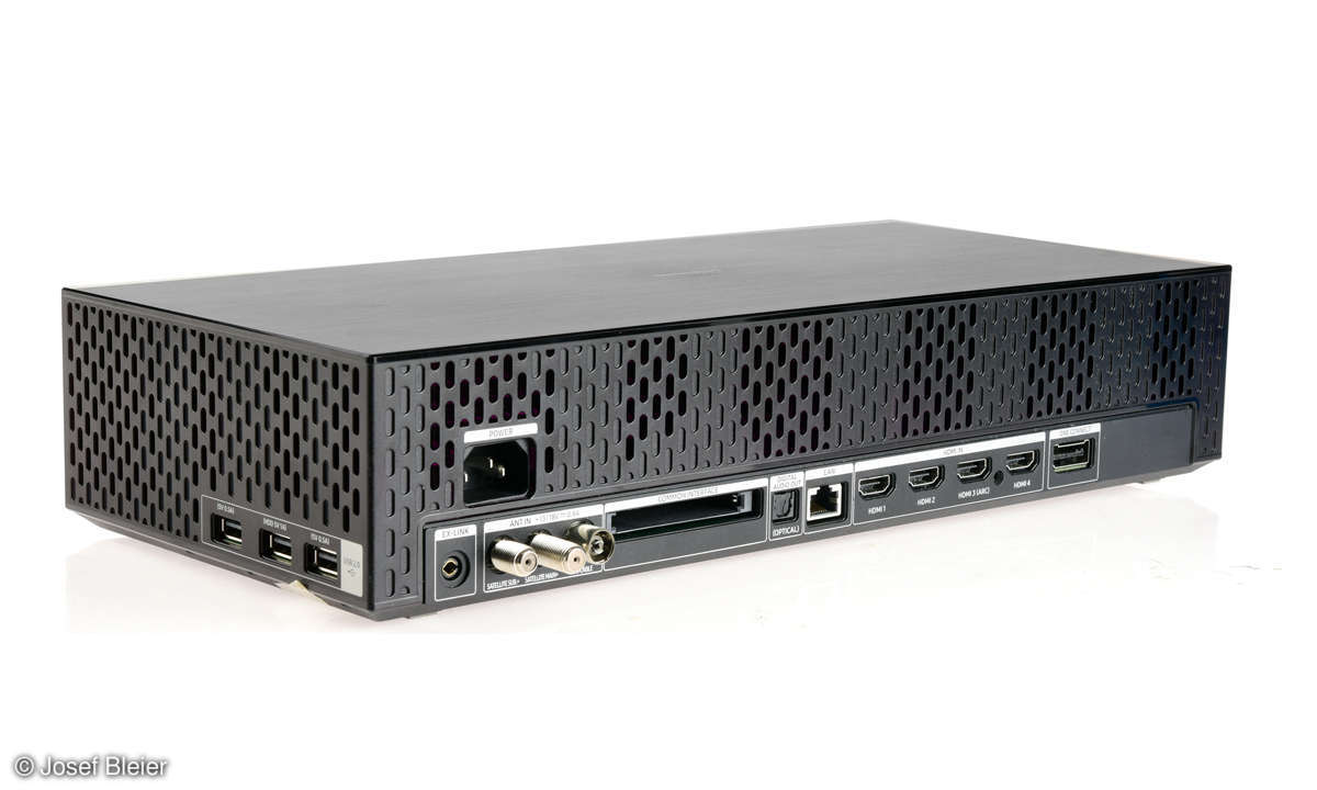 Samsung GQ75Q900R im Test - OneConnect-Box