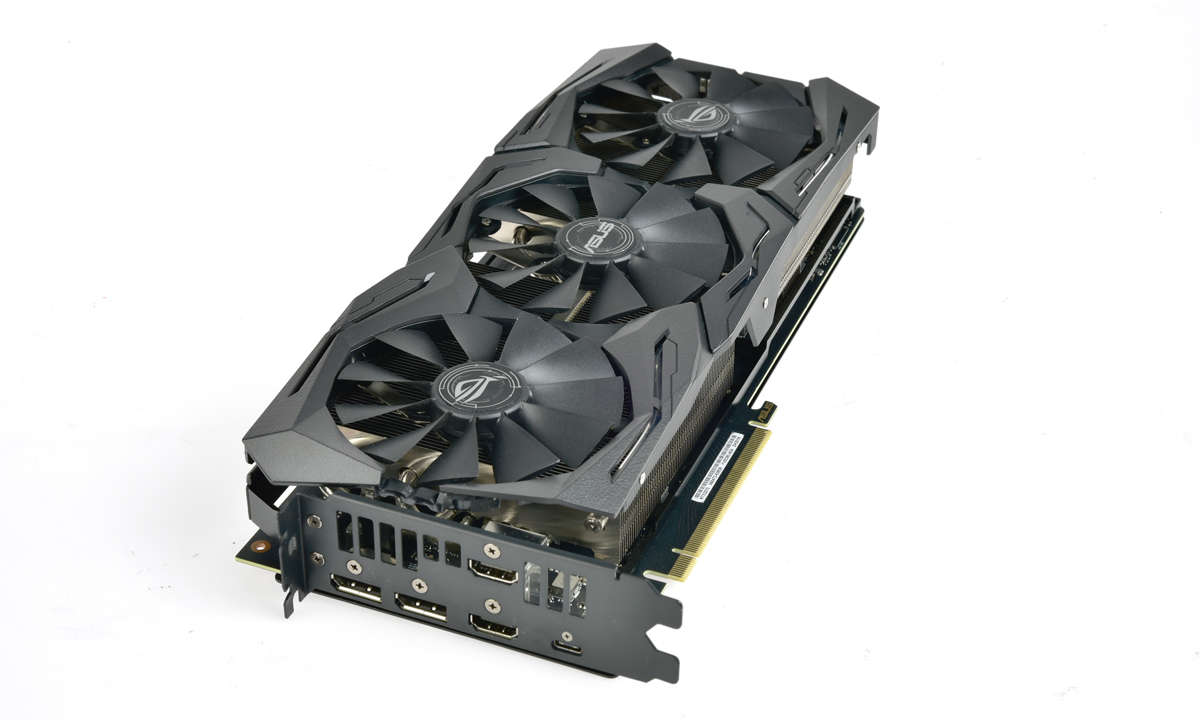 RTX-Grafikkarten im Vergleich - Asus ROG Strix GeForce RTX 2070 OC