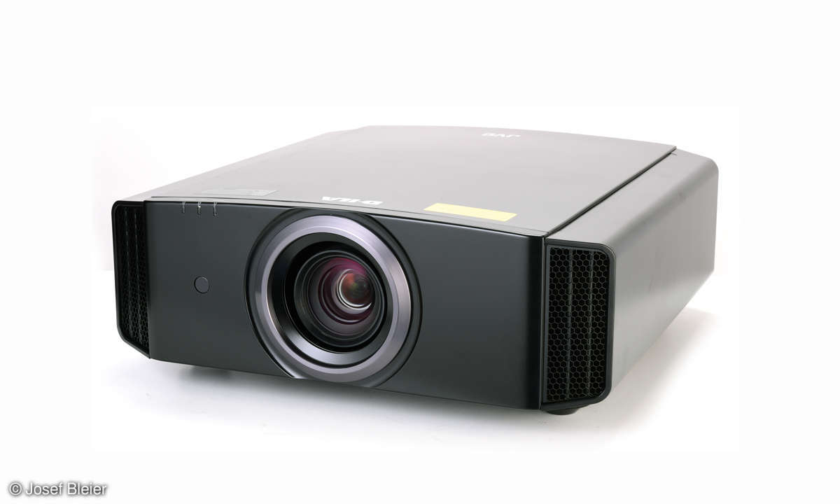 Empfehlung Beamer: JVC DLA-X5900