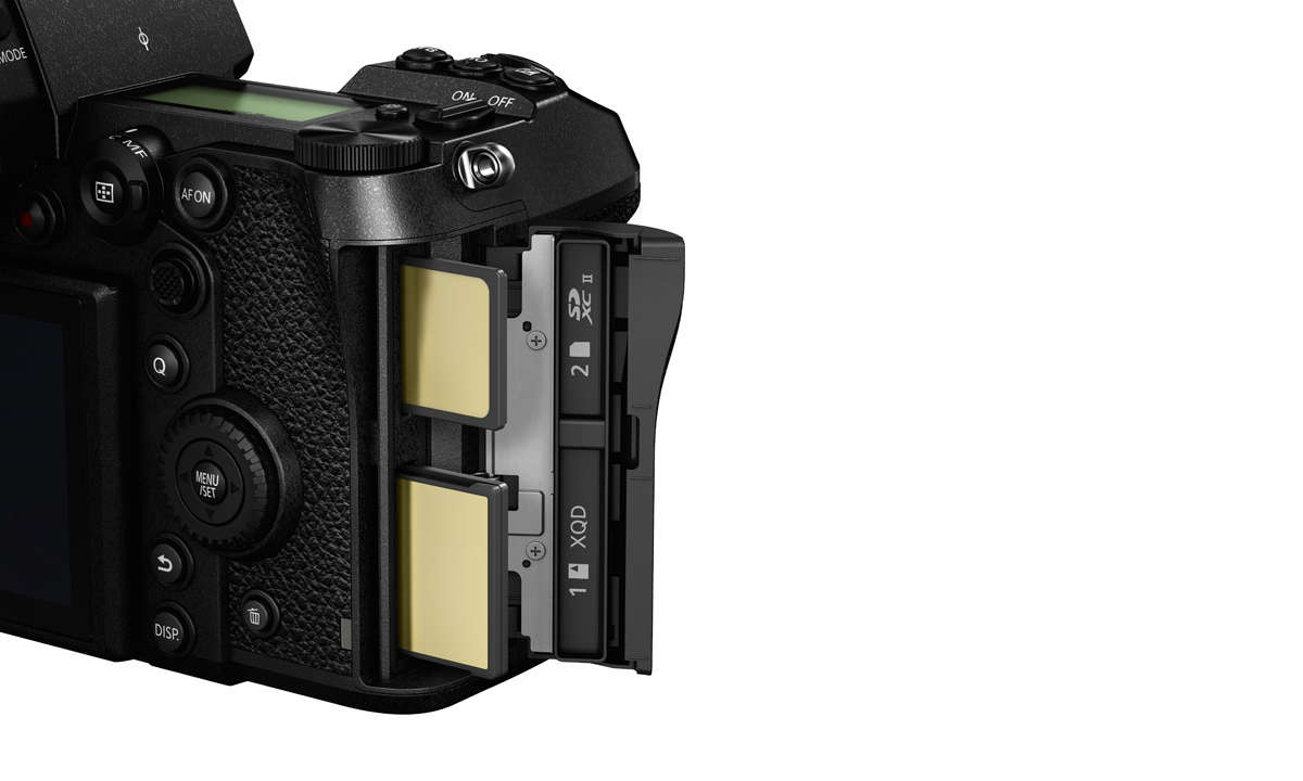 Panasonic Lumix S1R und S1 - Speicherplatz