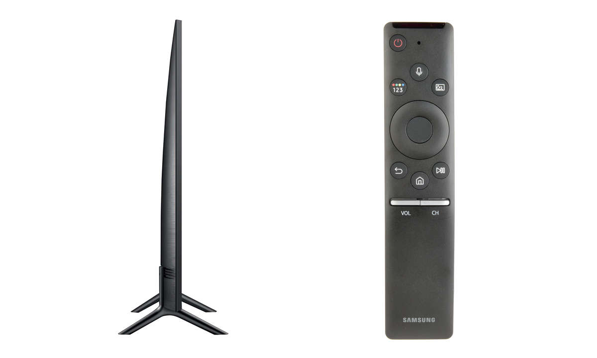 Gaming am TV: Samsung GQ55Q60R im Test - Seitenansicht und Fernbedienung