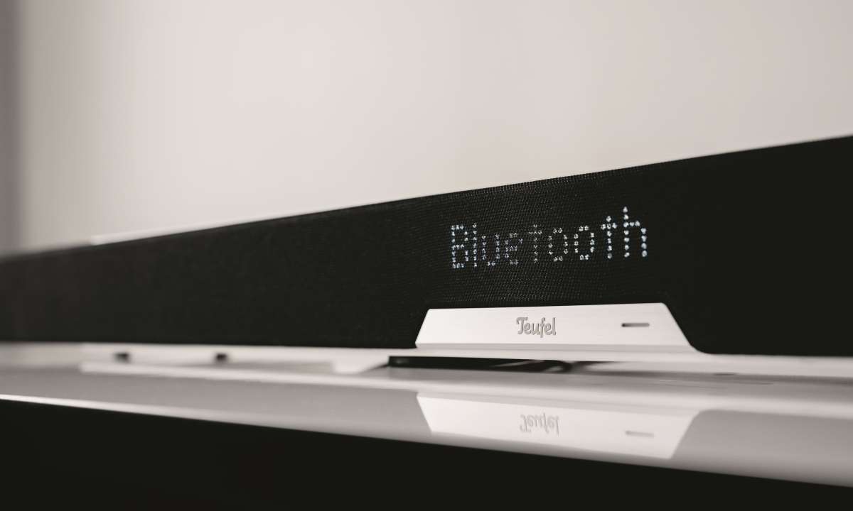 Teufel Cinebar Lux im Test - Display