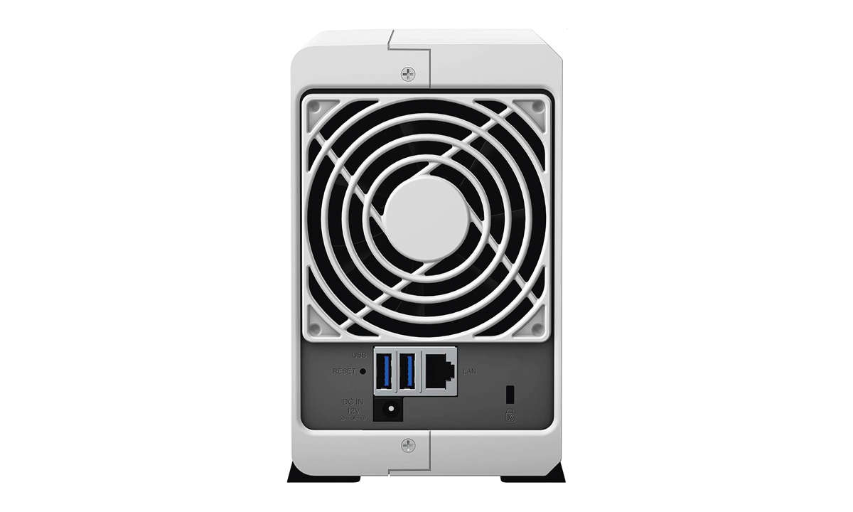 Synology DiskStation DS220j im Test - Anschlüsse