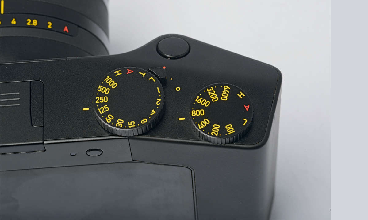 Zeiss ZX1: Bedienelemente