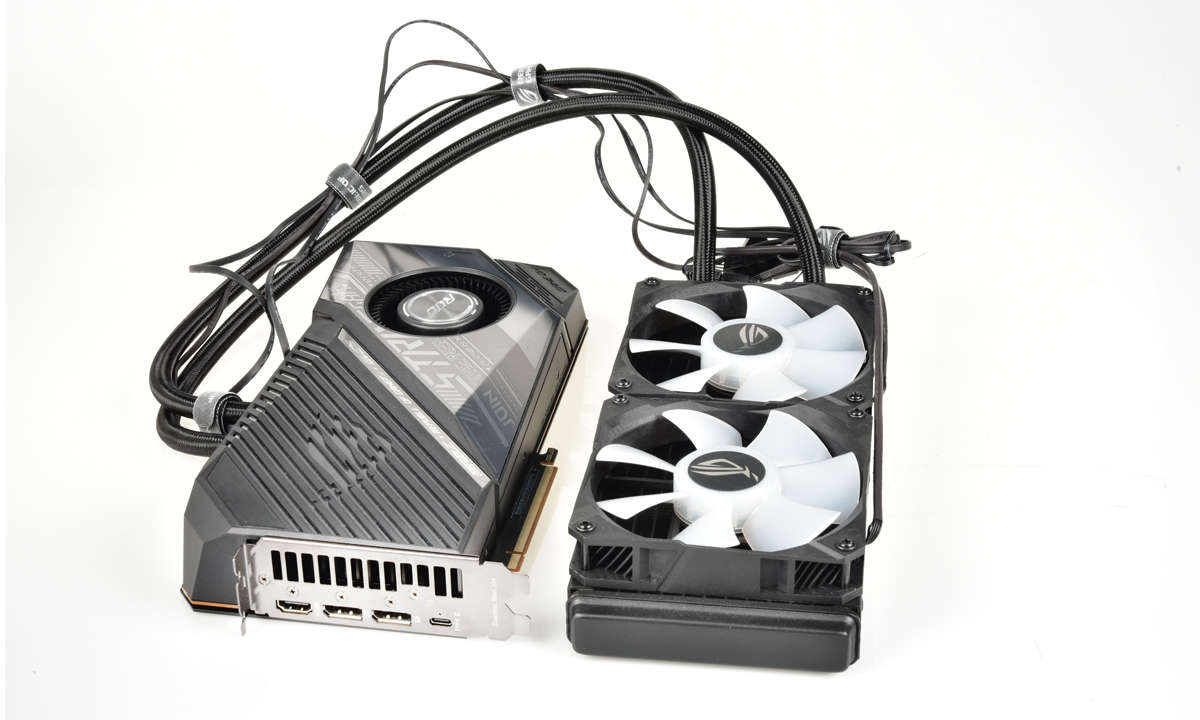 Asus ROG Strix LC Radeon RX 6800 XT im Test
