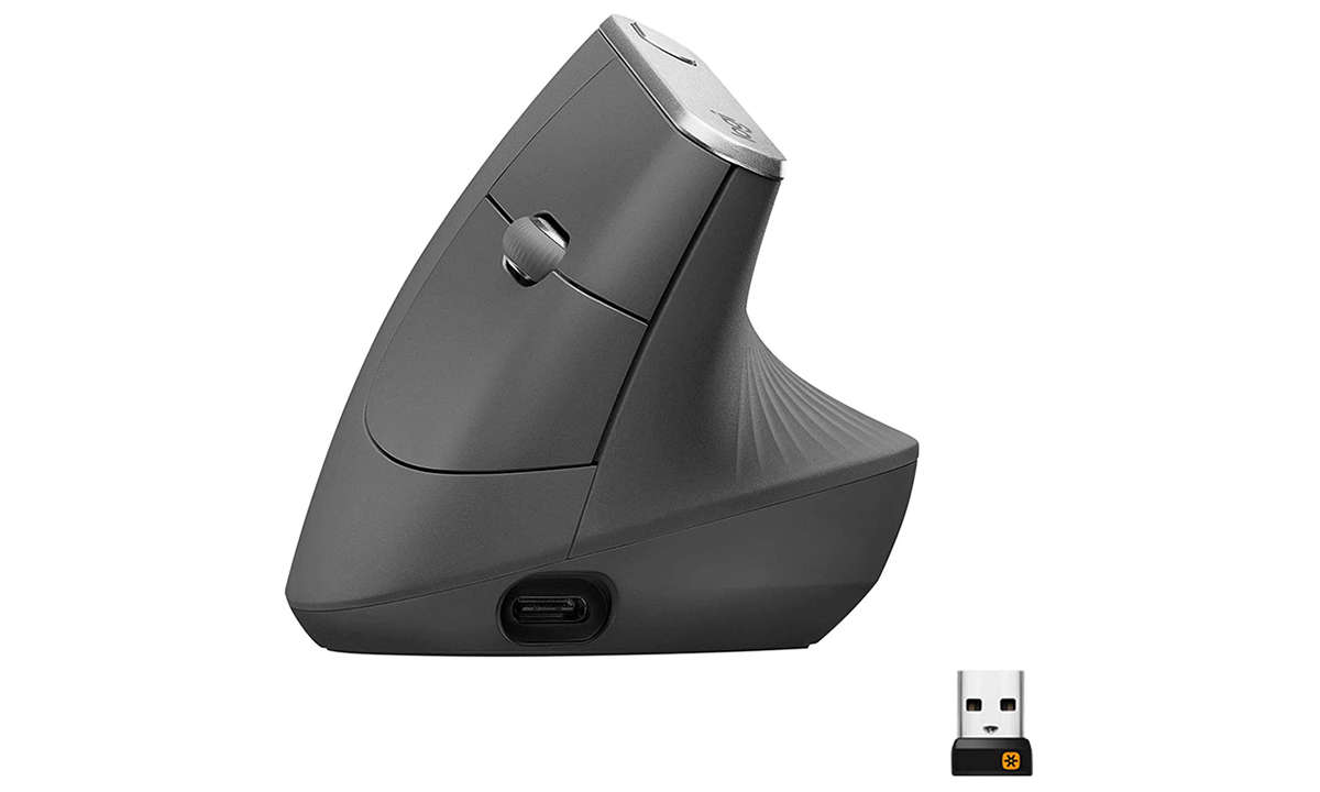 Abbildung der Logitech MX Vertical von der Seite mit USB-C-Anschluss