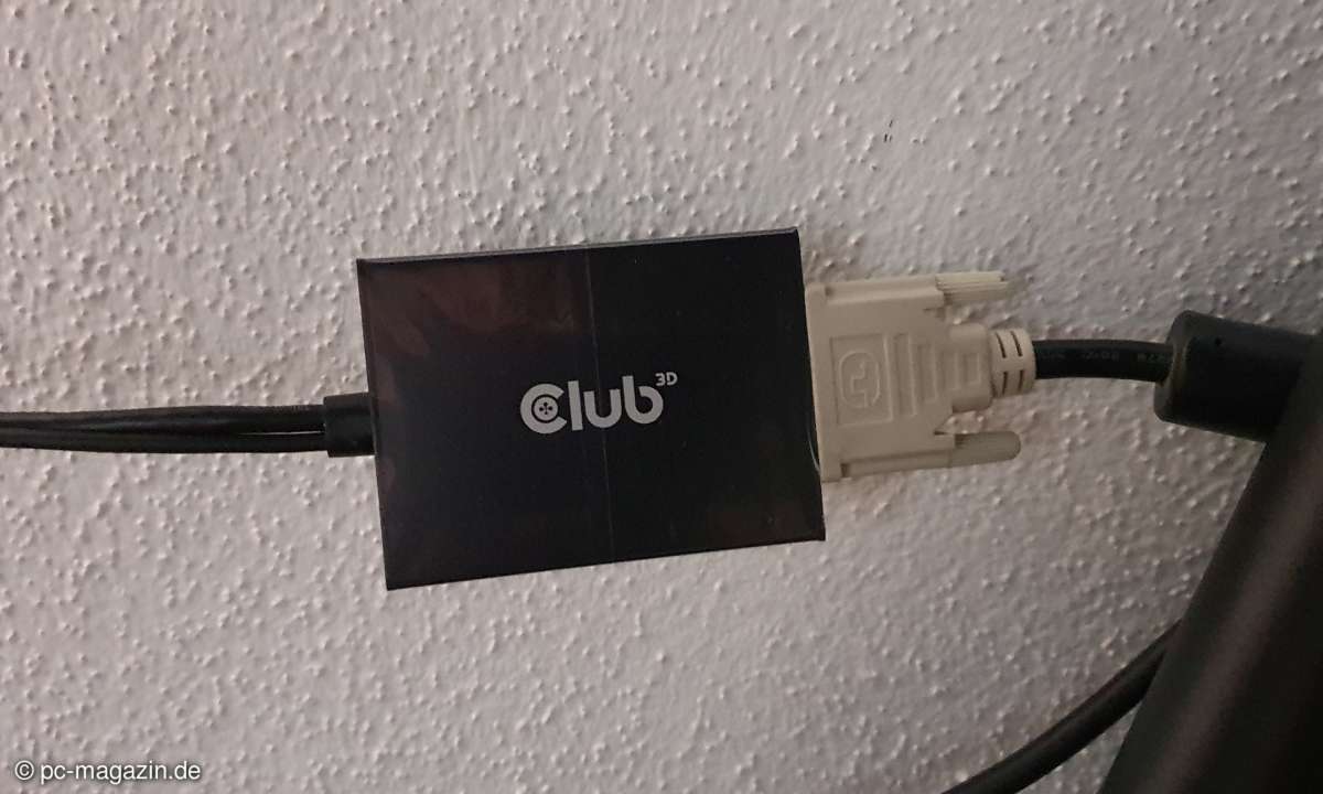 Der Aktiv-Adapter für DislayPort und DVI (mit Dual-Link-Support) ist schlicht und macht, was er soll.