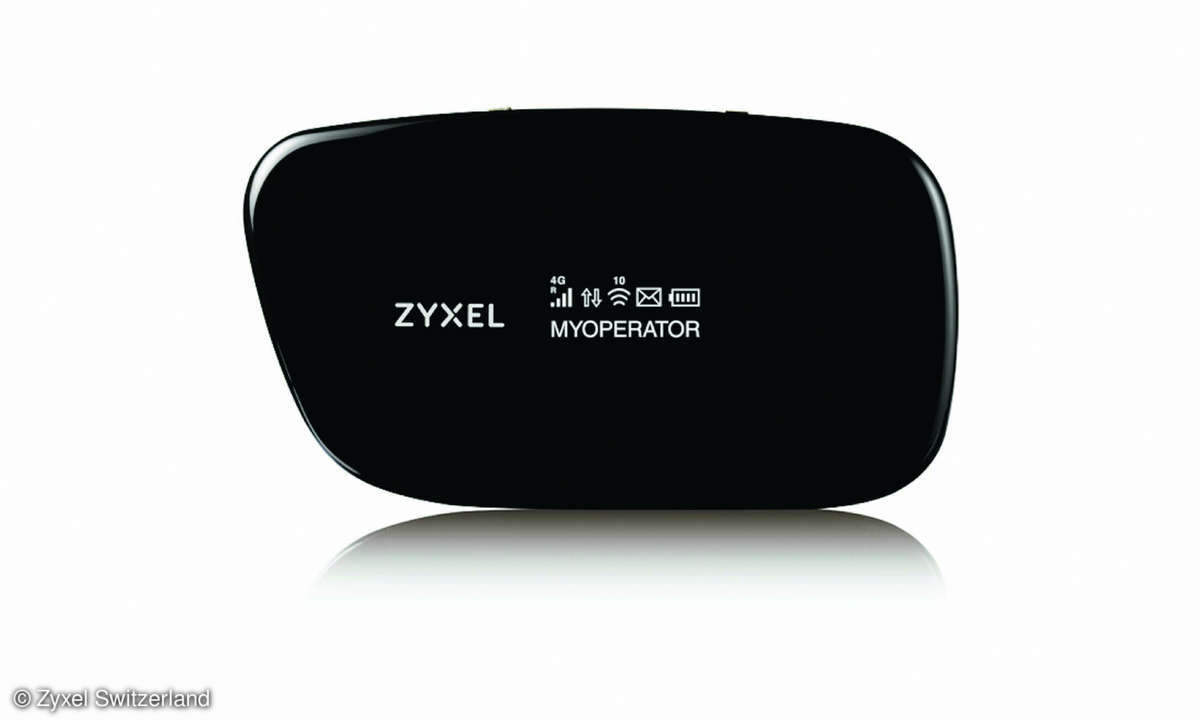 Zyxel-WAH-7608