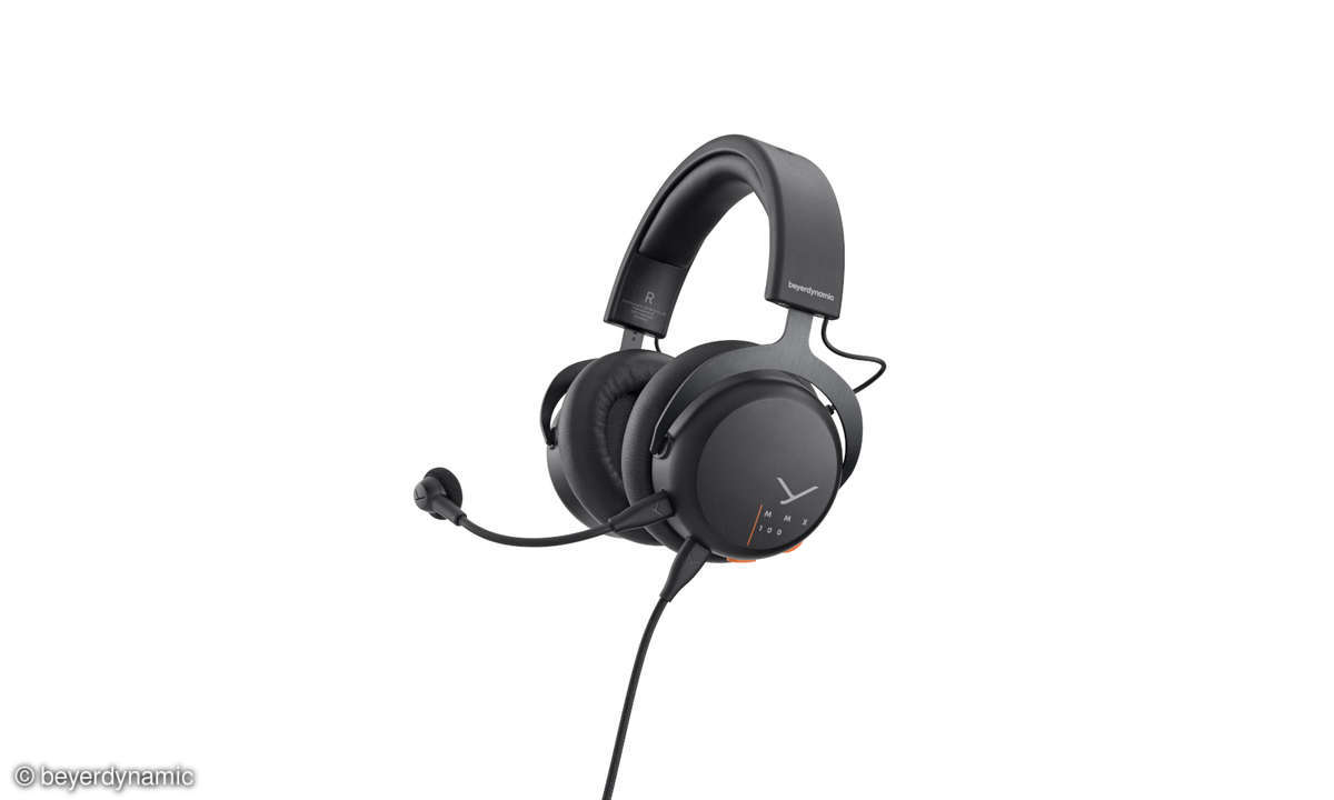 Produktfoto des Beyerdynamic MMX 100 vor weißem Hintergrund