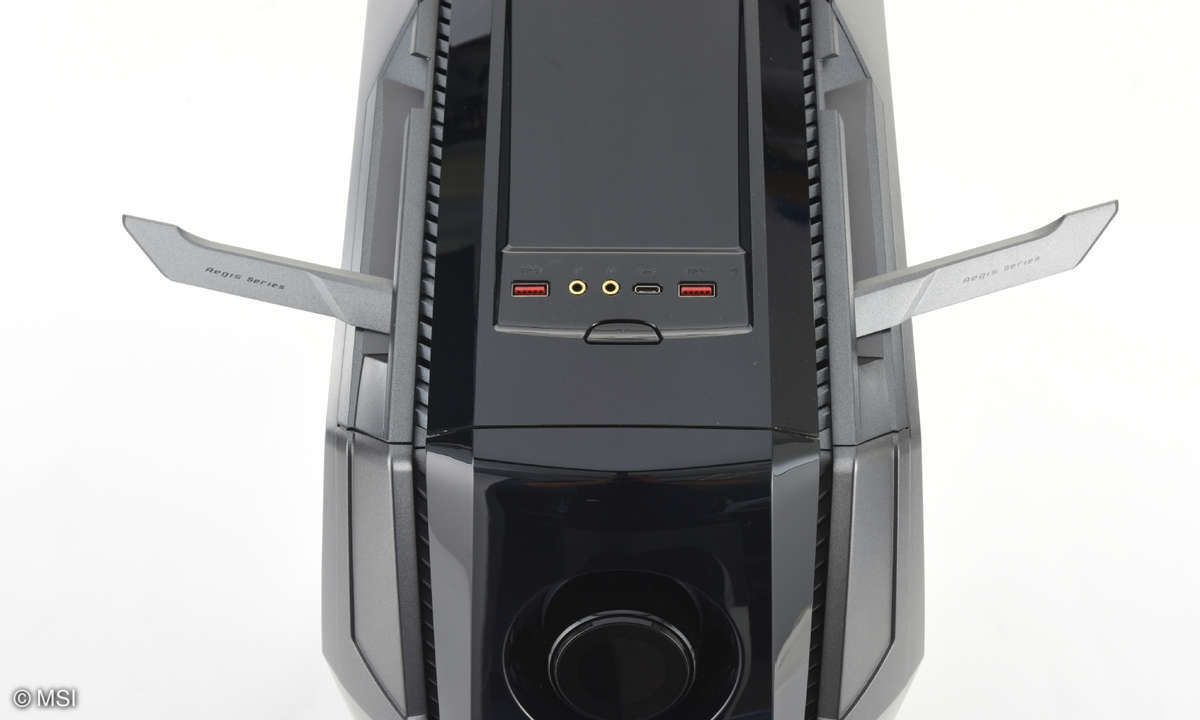 MSI-AEGIS-T15-se-anschluesse