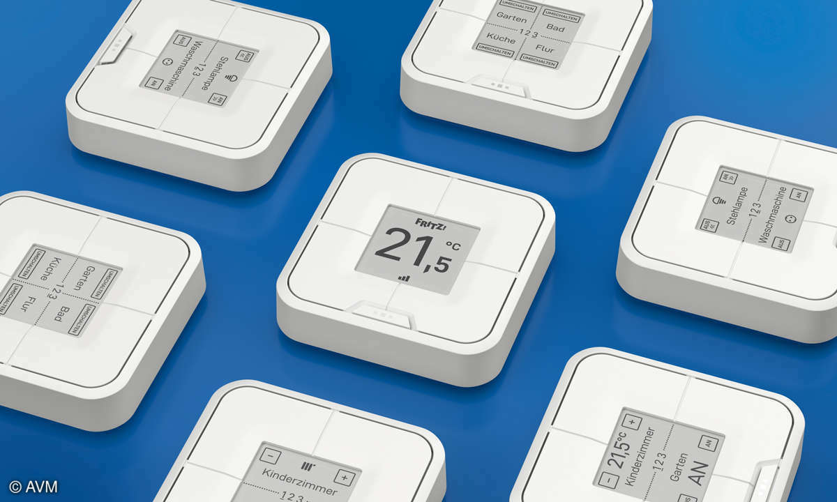 Der batteriebetriebene Vierfachtaster Fritz Dect 440 (zirka 55 Euro) lässt sich flexibel nutzen, zum Beispiel auf dem Wohnzimmertisch oder als mobile Fernbedienung. Auch eine magnetische Wandhalterung ist vorhanden.