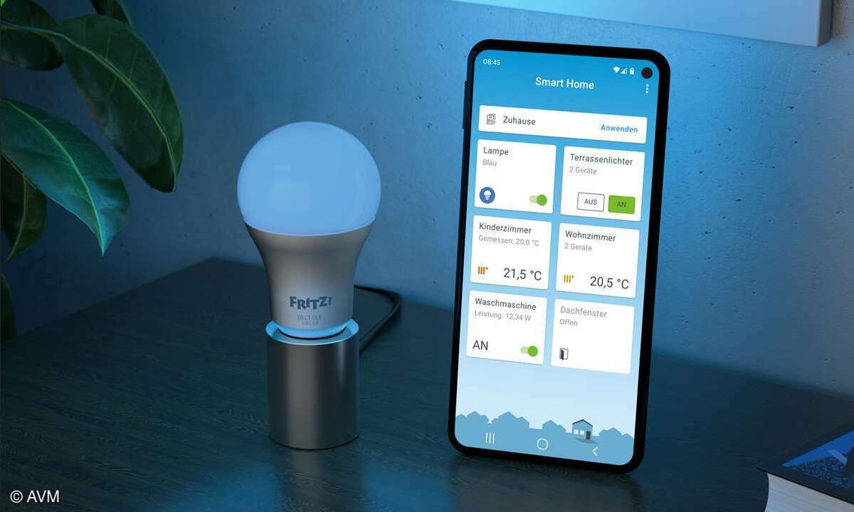 Die neue Farblampe Fritz-Dect 500 (zirka 29 Euro) können Sie unter anderem über die Fritz App Smart Home steuern.