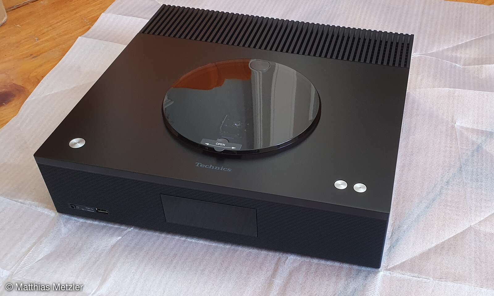 Technics SAC100 im Test Edler Entertainer connectliving