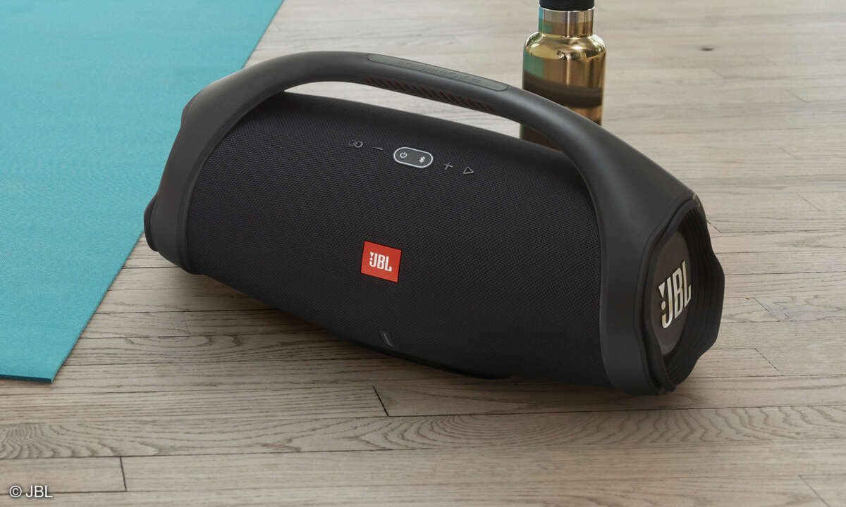 JBL Boombox2
