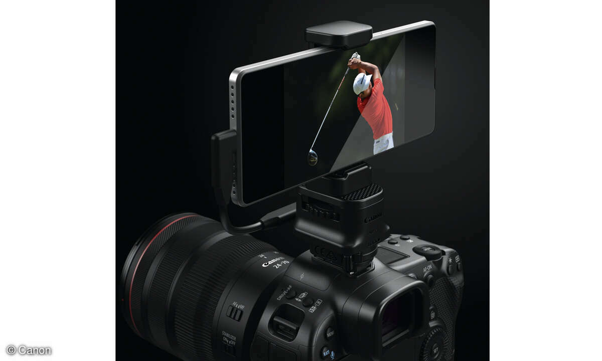 Canon-EOS-R3-multi-function-shoe-adapter-for-smartphone