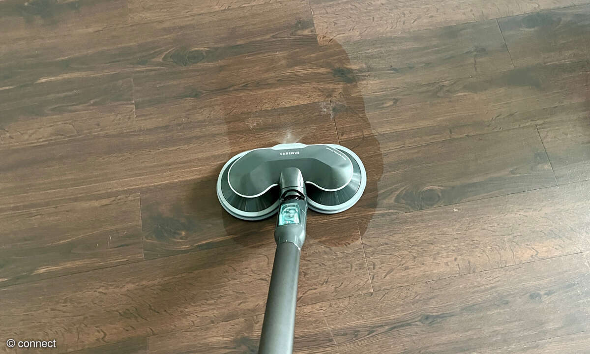 Samsung-Bespoke-Jet-AI-spruehen