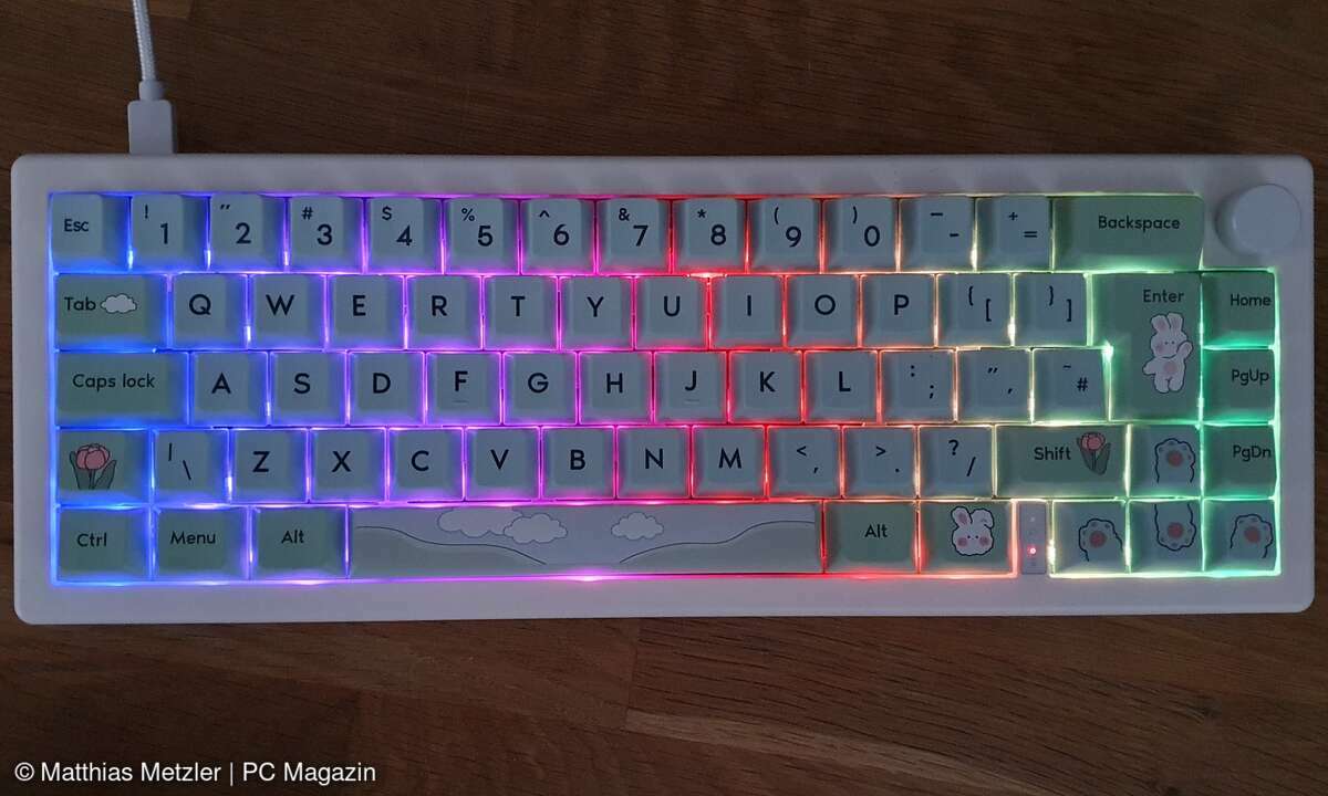 epomaker-ek68-via-illuminated