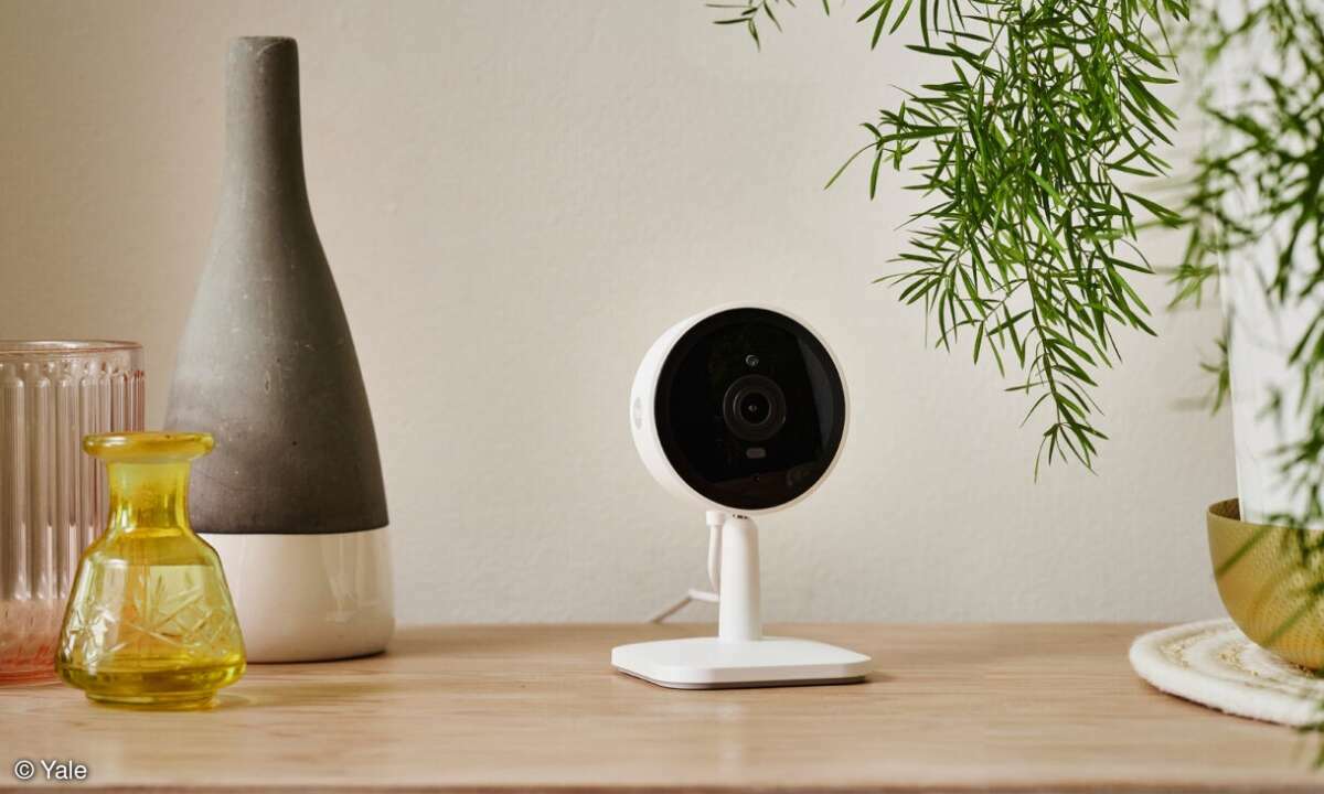 Yale-Smart-Indoor-Camera
