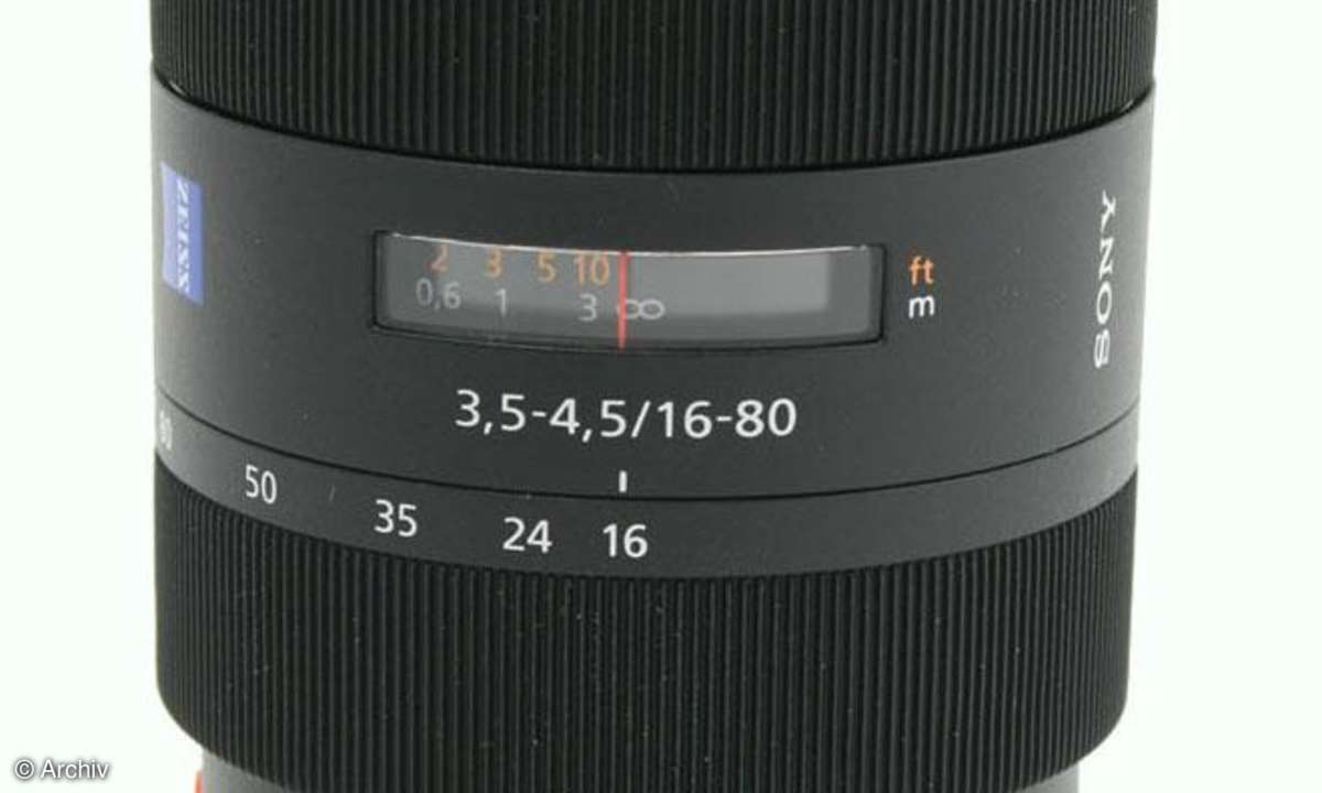 Zeiss SAL 3,5-4,5/16-80 mm DT ZA Seitenansicht