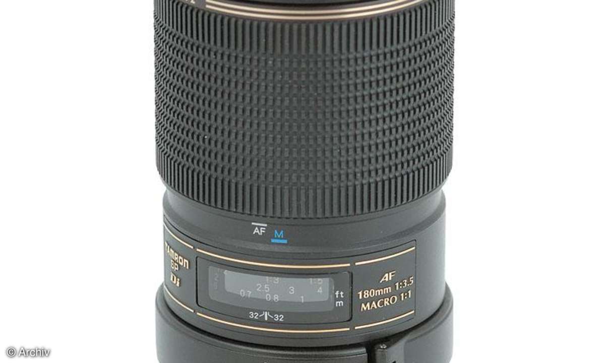 Tamron AF 3,5/180 mm SP XR Di LD IF Macro 1:1an Nikon D300