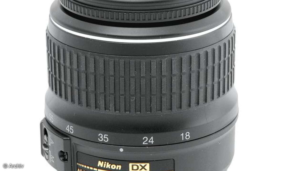 Nikon AF-S Nikkor 3,5-5,6/18-55 mm VR DX G