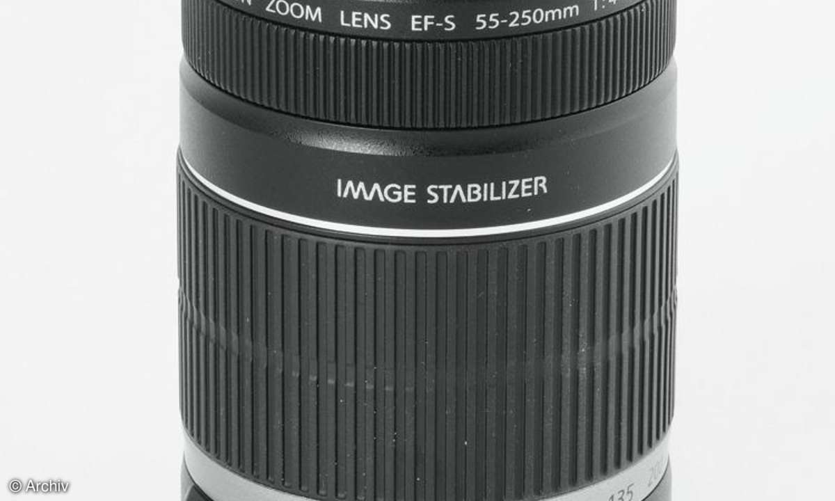Canon EF-S 4-5,6/55-250 mm II USM an Canon EOS 450D