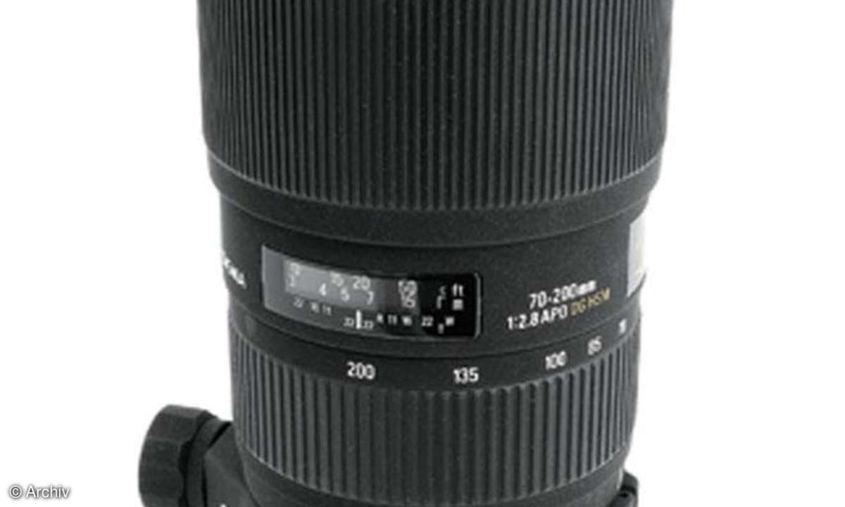 Sigma EX 2,8/70-200 mm DG Apo HSM Seitenansicht