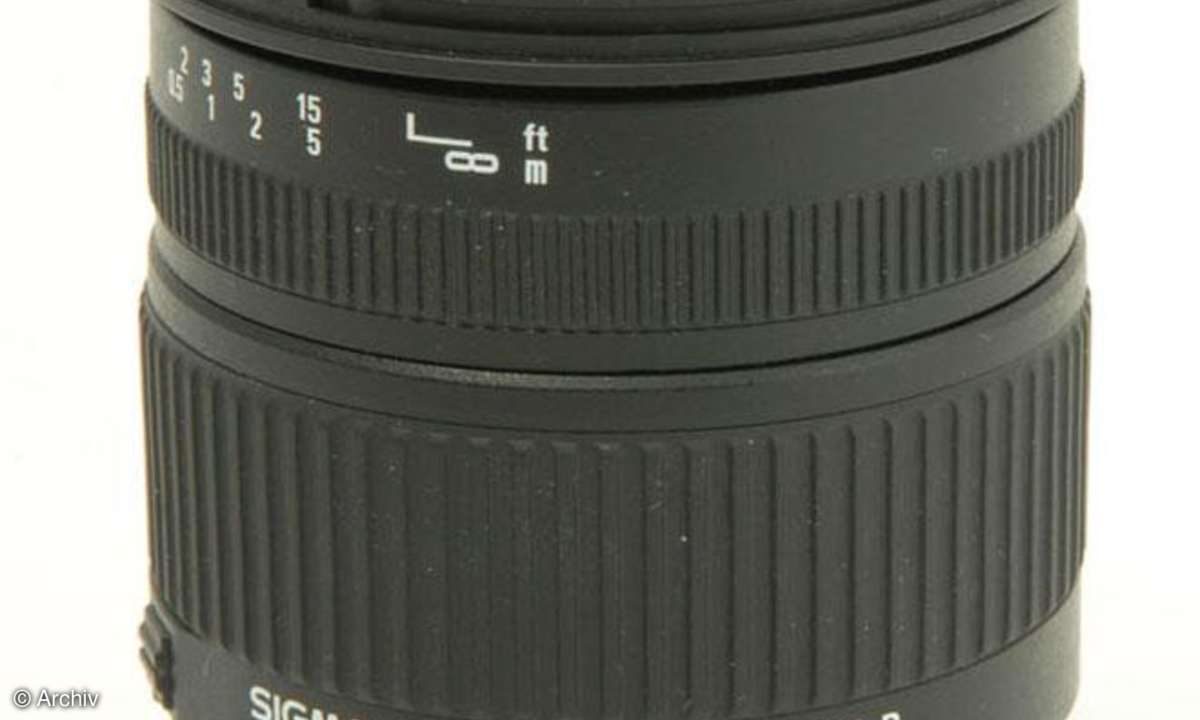 Sigma 3,5-5,6/18-125 mm DC Aspherical IF Seitenansicht