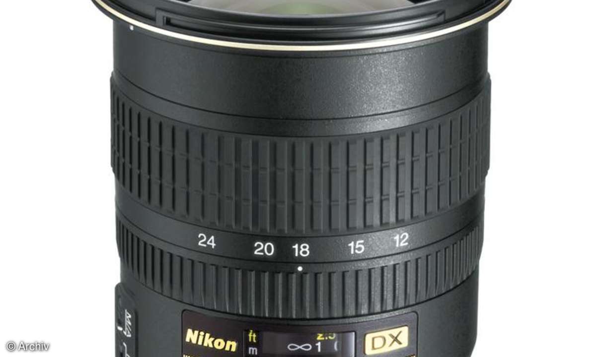 Nikon AF-S Nikkor 4/12-24 mm DX G IF-ED