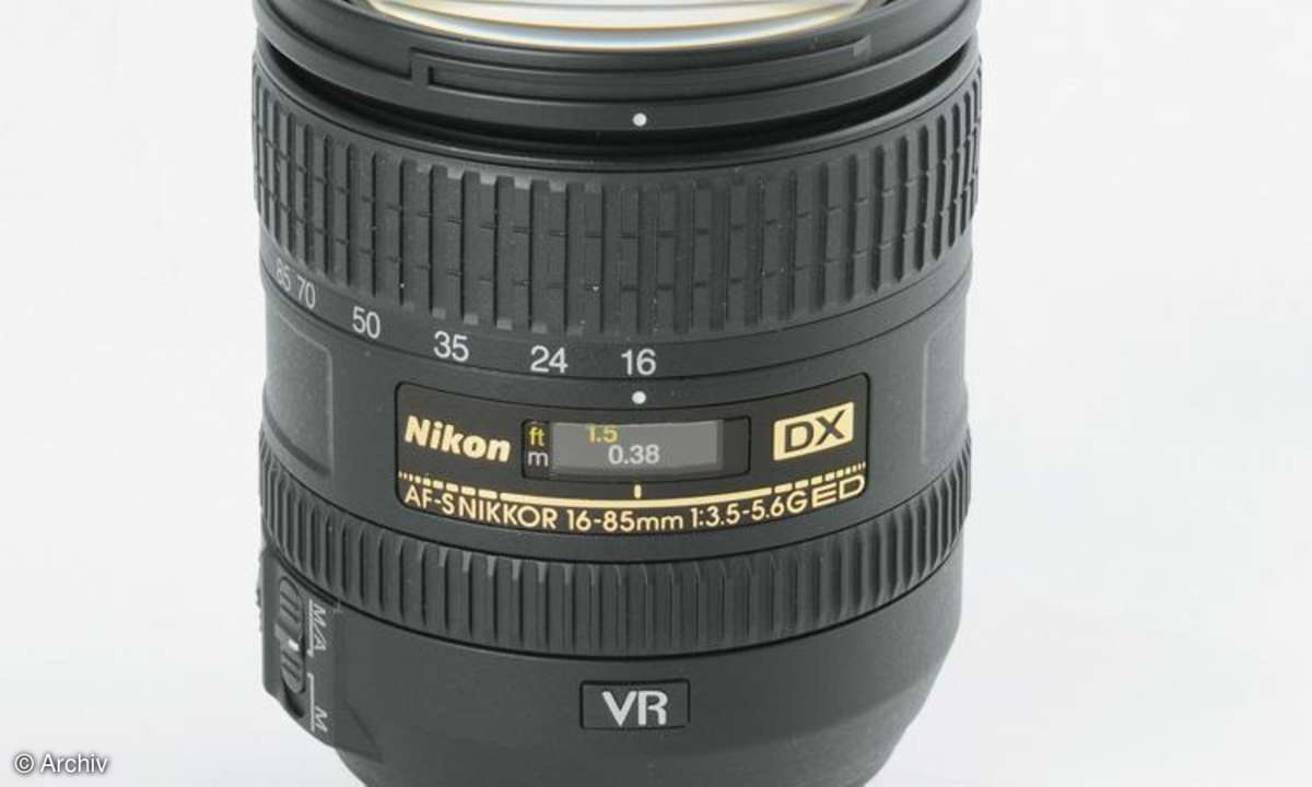 Nikon AF-S Nikkor 3,5-5,6/16-85 mm VR DX G ED an Nikon D300