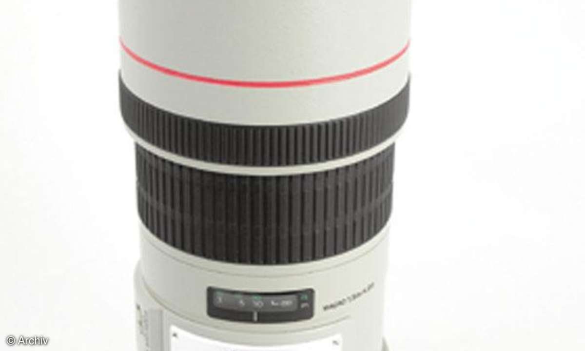 Canon EF 4/300 mm L IS USM Seitenansicht