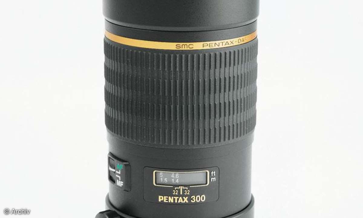 Pentax SMC-DA* 4/300 mm ED IF SDM an Pentax K20D