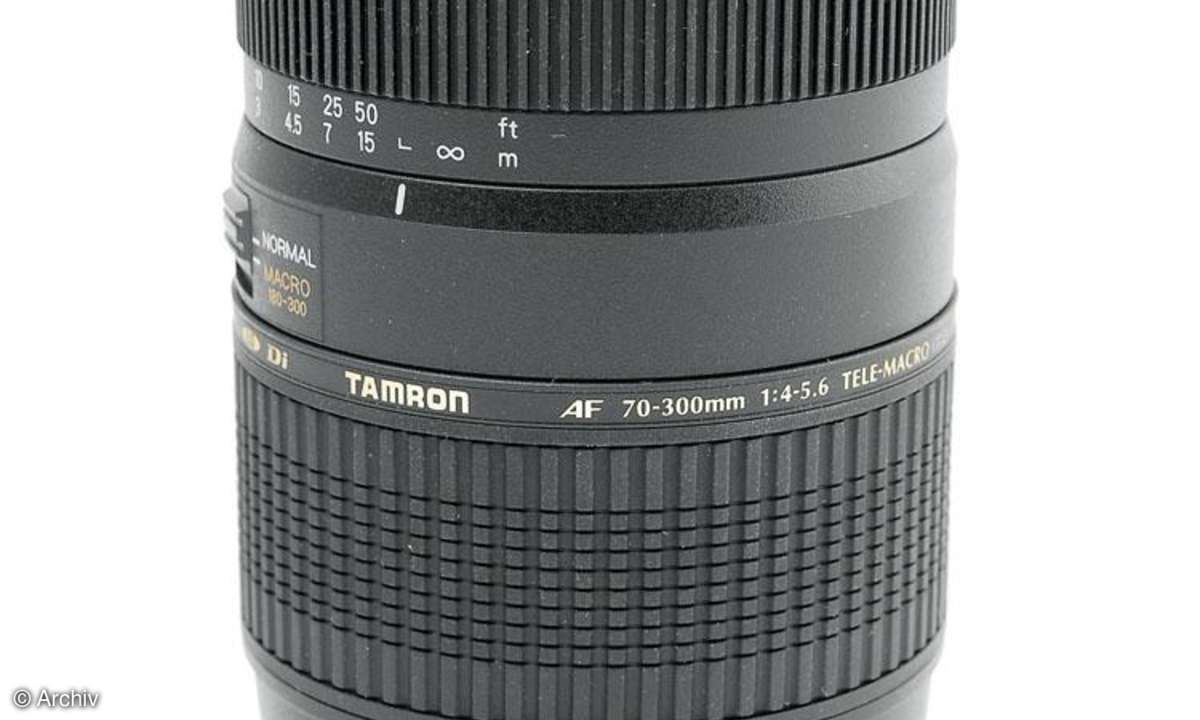 Tamron AF 4-5,6/70-300 mm Di LD Macro 1:2 an Canon EOS 450D