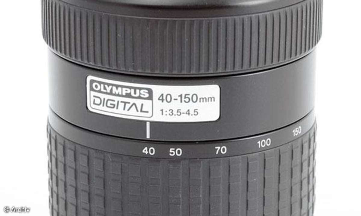 Olympus Zuiko Digital 3,5- 4,5/40-150 mm Seitenansicht
