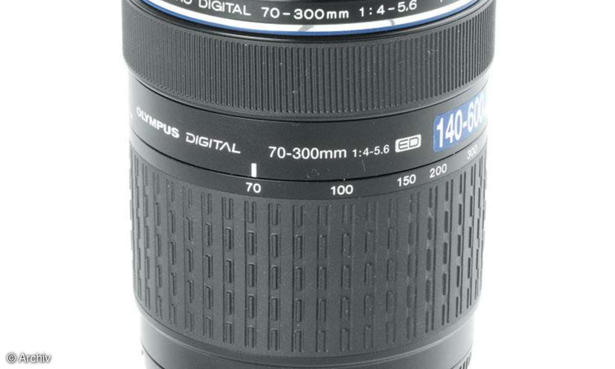 Olympus Zuiko Digital 4-5,6/ 70-300 mm ED an Olympus E-3