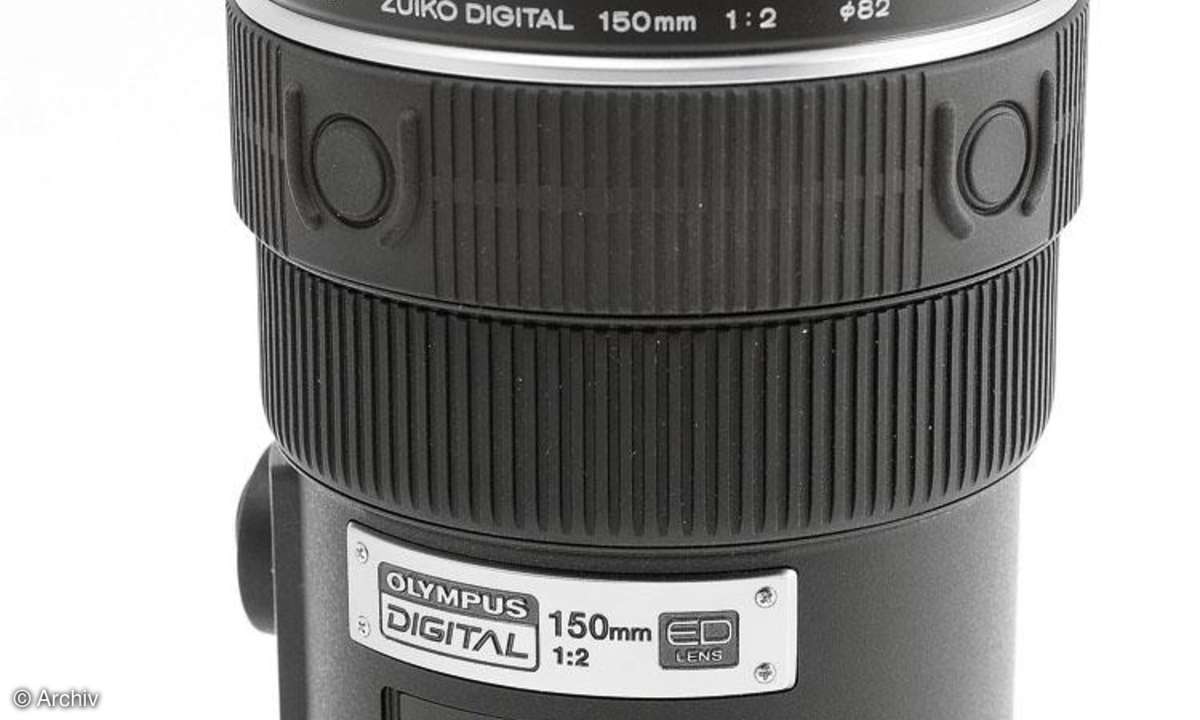 Olympus Zuiko Digital 2/150 mm ED an Olympus E-3