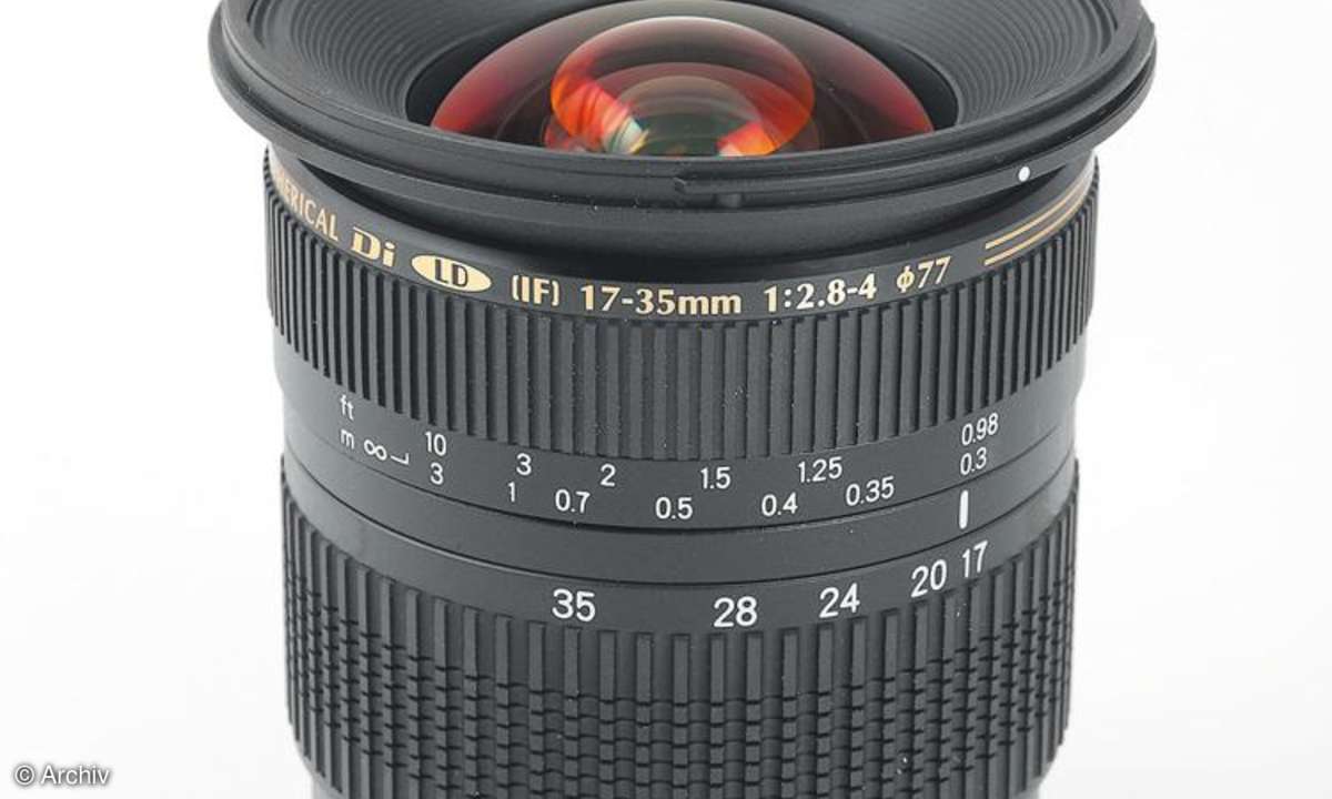 Tamron AF 2,8-4/17-35 mm SP Di LD IF Asph. Macro an Nikon D300